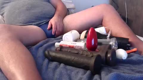 Snapshot of t92081t chatting on December 17, 4:34 am t92081t online show from December 17, 4:34 am