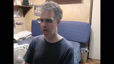 Snapshot of t_eacher5 chatting on January 27, 5:03 am Maxi online show from January 27, 5:03 am