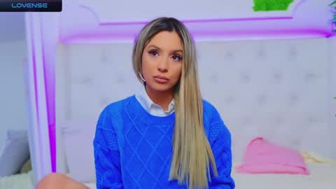 Arianna online show from December 18, 10:57 pm