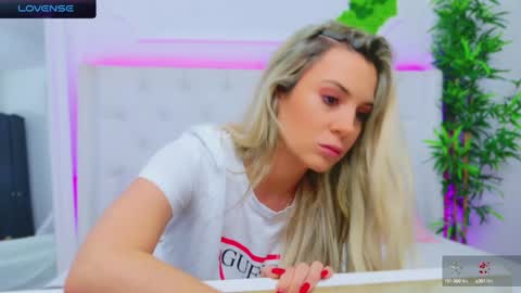 Arianna online show from December 29, 2:10 pm