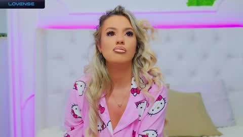 Arianna online show from January 3, 7:50 pm