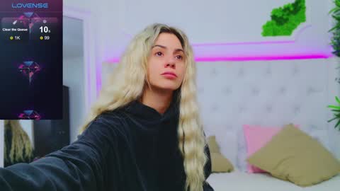 Arianna online show from January 9, 1:24 pm