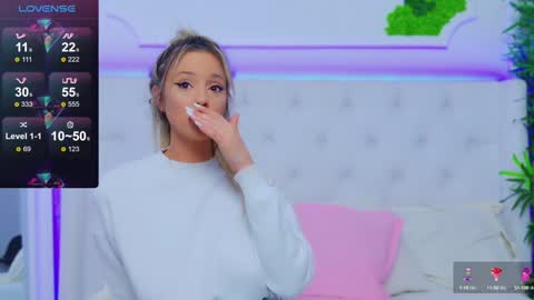 Arianna online show from February 4, 3:57 pm