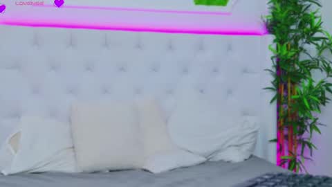 Arianna online show from March 12, 1:51 pm