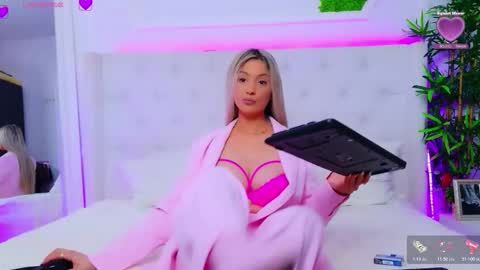 Arianna online show from March 9, 1:15 pm