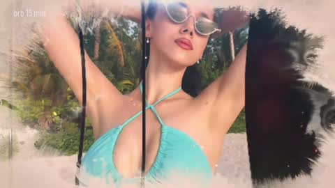 Snapshot of taanni_bc chatting on January 11, 9:53 pm TAANNI online show from January 11, 9:53 pm