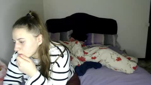 Snapshot of taboo_nolimit_sex chatting on February 10, 10:14 pm taboo_nolimit_sex online show from February 10, 10:14 pm