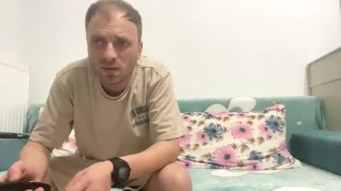 Alice online show from April 3, 5:11 pm