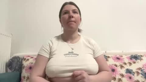 Alice online show from April 16, 9:50 pm