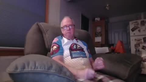 tacrunner66_ online show from February 20, 3:12 am