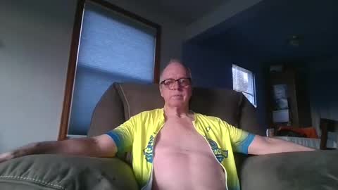 tacrunner66_ online show from February 27, 1:27 am