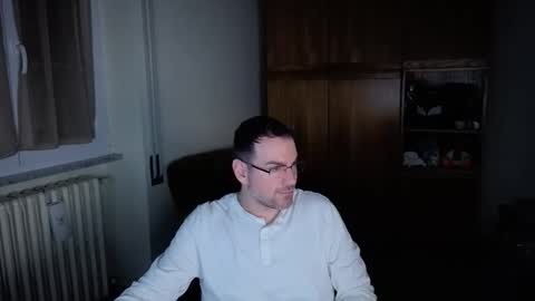 taf1989 online show from May 15, 11:23 pm