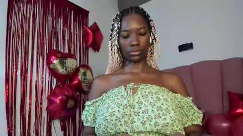 Tahira online show from February 11, 8:36 pm