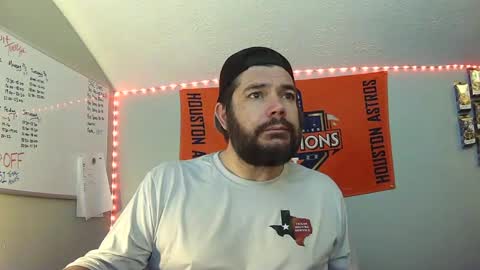 TaintNuzzler online show from February 4, 10:10 am