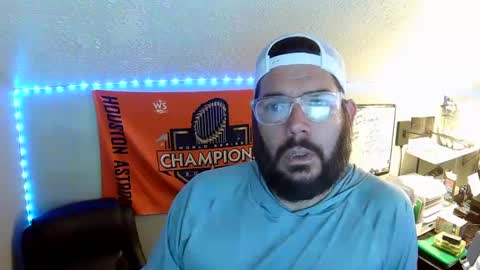 TaintNuzzler online show from September 24, 6:44 pm