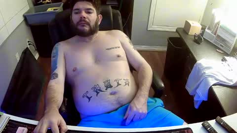 TaintNuzzler online show from November 8, 5:56 pm