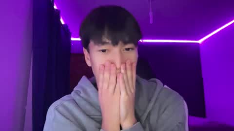 Snapshot of taiob283 chatting on October 16, 9:49 pm Ben online show from October 16, 9:49 pm