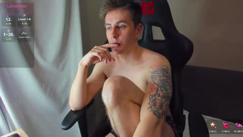 Snapshot of taisonbrownx chatting on December 5, 8:00 pm Taison online show from December 5, 8:00 pm