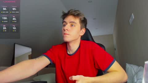 Snapshot of taisonbrownx chatting on December 22, 7:31 pm Taison online show from December 22, 7:31 pm