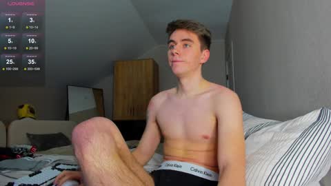 Snapshot of taisonbrownx chatting on January 18, 7:15 pm Taison online show from January 18, 7:15 pm