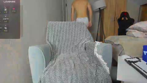 Snapshot of taisonbrownx chatting on February 26, 7:16 pm Taison online show from February 26, 7:16 pm