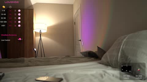 Snapshot of taisonbrownx chatting on October 26, 7:42 pm Taison online show from October 26, 7:42 pm