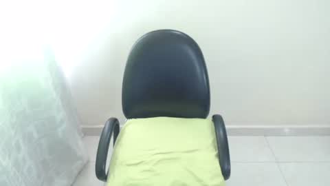 Juli online show from April 8, 4:51 pm