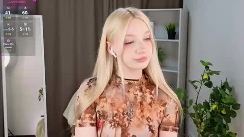 taitechubb online show from March 28, 3:06 am