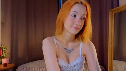 im Lally online show from October 7, 2:20 am