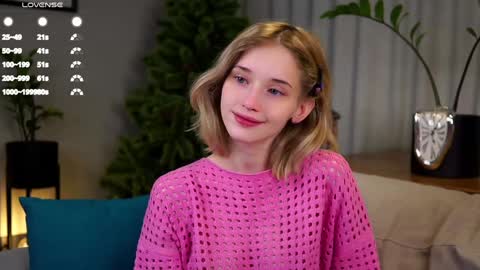 Mia online show from February 1, 12:07 am