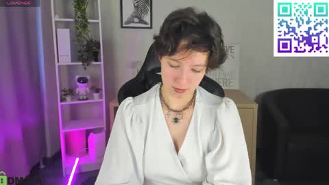 Jean online show from April 17, 1:19 am