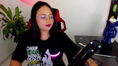 Snapshot of takaragr chatting on October 13, 7:03 pm kalagr online show from October 13, 7:03 pm