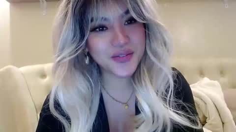 Snapshot of takemeinheaven1 chatting on February 16, 8:11 pm Lena online show from February 16, 8:11 pm