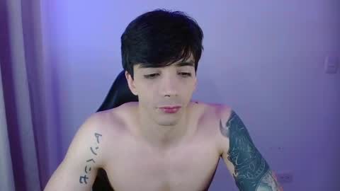 takeru___ online show from April 13, 5:02 am