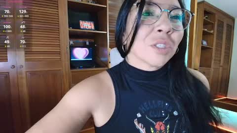 talia__velvet online show from March 28, 2:22 am