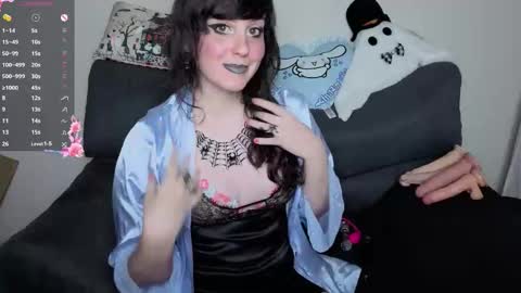 Snapshot of talia_bloodina chatting on February 5, 3:27 pm Talia Bloodina online show from February 5, 3:27 pm