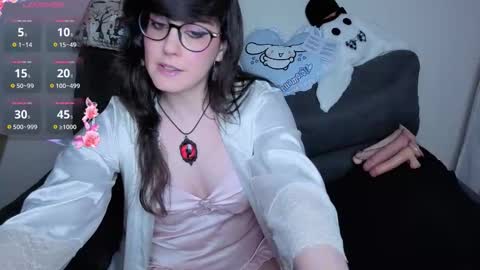 Snapshot of talia_bloodina chatting on February 12, 8:15 pm Talia Bloodina online show from February 12, 8:15 pm