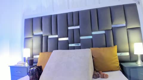 tali  online show from November 5, 12:27 pm