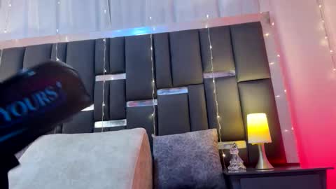 tali  online show from December 1, 6:46 pm