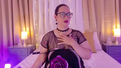 Tali online show from May 13, 10:06 pm