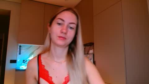  Kira  online show from December 23, 6:44 am