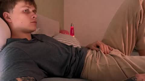 Snapshot of talkinghead7 chatting on September 28, 7:52 pm Colin online show from September 28, 7:52 pm