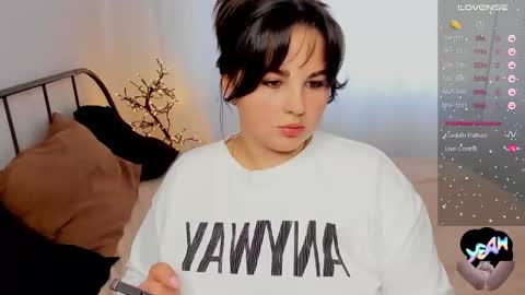 Snapshot of talla_la chatting on October 29, 12:51 pm Talla online show from October 29, 12:51 pm