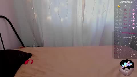 Snapshot of talla_la chatting on November 24, 9:09 am Talla online show from November 24, 9:09 am