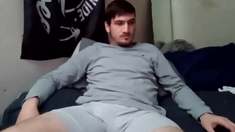 tallerandhandsomer online show from December 21, 12:56 pm