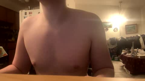 Snapshot of tallhandsomehung69 chatting on December 14, 5:24 am tallhandsomehung69 online show from December 14, 5:24 am
