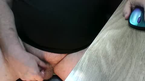 Snapshot of tallndark656 chatting on September 15, 8:36 am Tallndark656 online show from September 15, 8:36 am