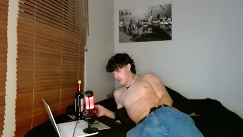 TallTatsAndHandsome online show from February 7, 3:32 am