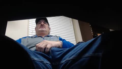 talltexxxan online show from December 3, 11:46 pm