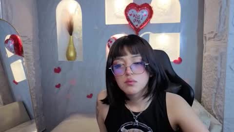 Snapshot of tamako_kitty_b chatting on February 27, 3:50 am tamako_kitty_b online show from February 27, 3:50 am